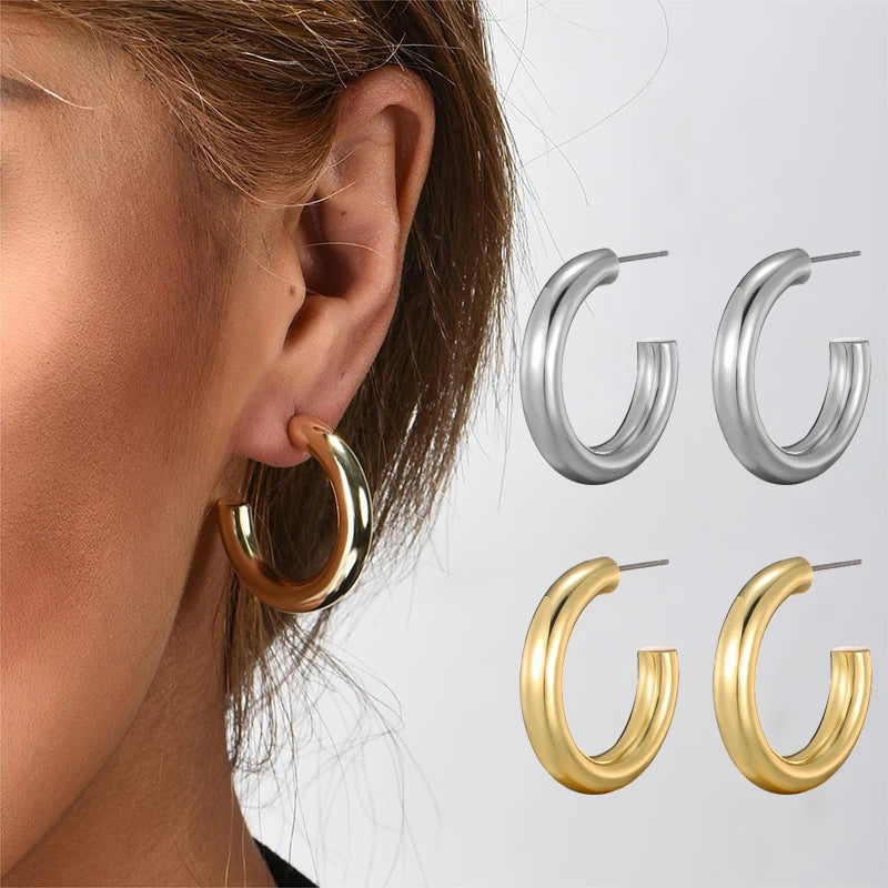 Classic Earring C shape